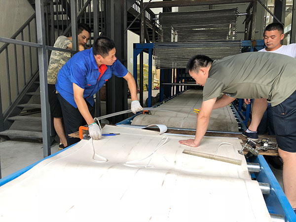 廣州擎川輸送帶定制廠家：專業(yè)團隊、完善服務(wù)