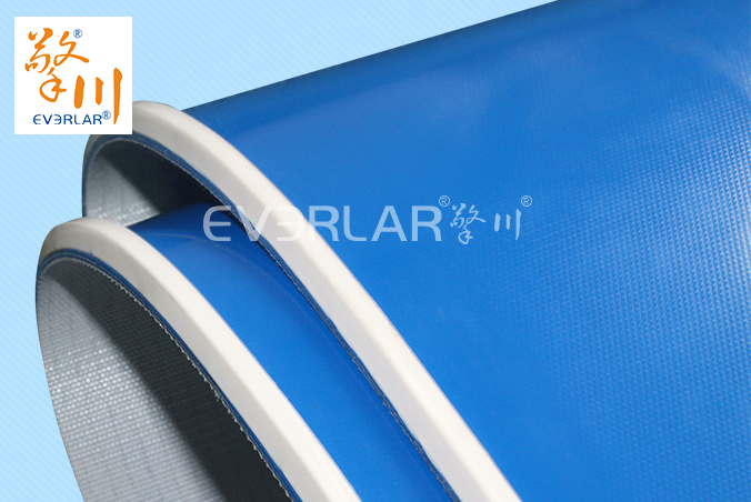 pvc輸送帶定制藍色加導(dǎo)條食品包裝機械輸送帶