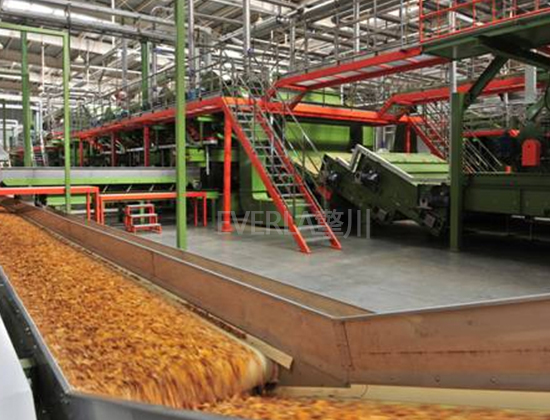 1661932291849572.jpg 煙草行業(yè)輸送帶解決方案